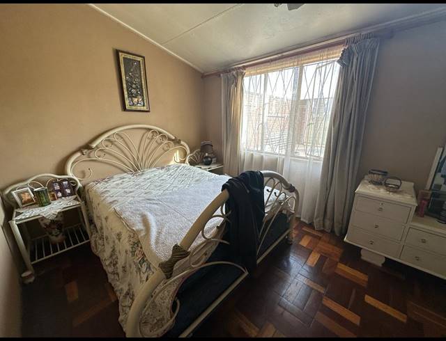 3 BEDROOM FREESTANDING FOR SALE IN EASTWOOD
